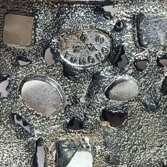 YUHONG Hinged Metal Jeweled Embellished Cuff Bracelet Purple - Picture 3 of 8